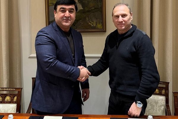 ДМИТРИЙ ЧЕРИШЕВ БА ҲАЙСИ САРМУРАББИИ ДАСТАИ “РАВШАН” ТАЪИН ШУД