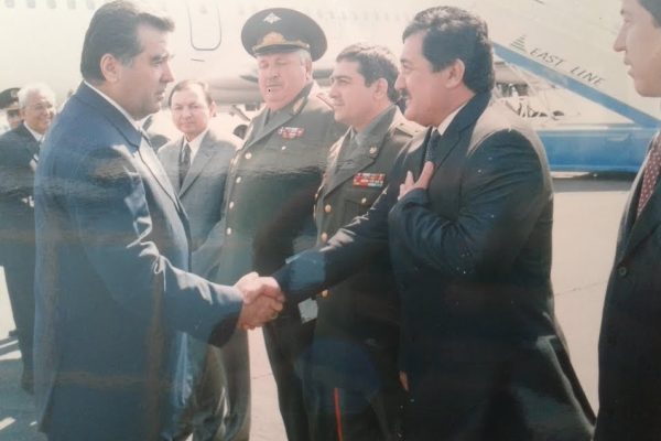 Ватан аз номи ту оғоз гардад!