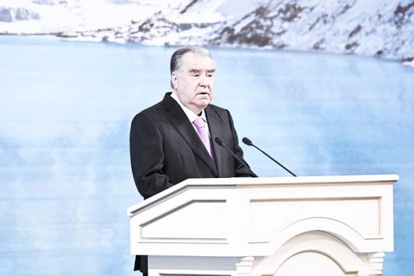 Суханронии Президенти Ҷумҳурии Тоҷикистон, Пешвои миллат муҳтарам Эмомалӣ Раҳмон дар Конфронси чоруми байналмилалии сатҳи баланд оид ба даҳсолаи байналмилалии амал: “Об барои рушди устувор, солҳои 2018-2028”